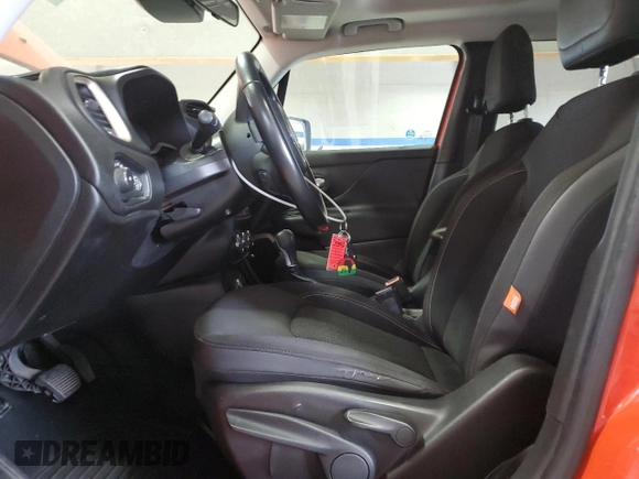 2016 Jeep Renegade Latitude with VIN ZACCJABT9GPC65026, listed as a Copart auction lot 54044685 with 125,730 mi miles and Salvage Title. Bid and sale history available at DreamBid. Image 7.
