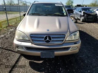 2005 Mercedes-Benz M 500 with VIN 4JGAB75E85A529110, listed as a Copart auction lot 80557034 with 130,560 mi miles and Salvage title. Bid and sale history available at DreamBid. Image 5.