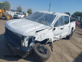 2021 Chevrolet Silverado 1500 Custom Trail Boss with VIN 3GCPYCEF1MG439764, listed as a IAAI auction lot 41868327 with 30,981 mi miles and . Bid and sale history available at DreamBid. Image 17.