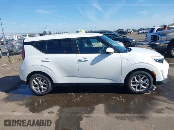 2024 Kia Soul S with VIN KNDJ23AU7R7227529, listed as a IAAI auction lot 42233767 with 28,410 mi miles and . Bid and sale history available at DreamBid. Image 13.