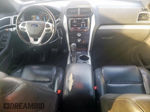 2013 Ford Explorer XLT с VIN 1FM5K7D8XDGC60083, выставлен на аукционе Copart как лот 58173225 с пробегом 200 073 миль миль и Списание • Salvage title. История ставок и продаж доступна на DreamBid. Изображение 8.