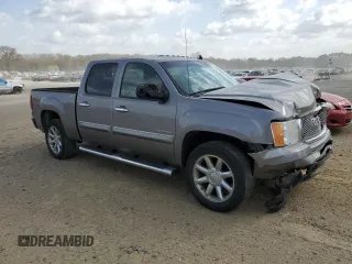 2013 GMC Sierra 1500 Denali z VIN 3GTP2XE26DG348754, wystawiony jako Copart lot #49663215 z przebiegiem 122 195 mil mil oraz Szkoda całkowita • Salvage title. Historia ofert i sprzedaży dostępna na DreamBid. Obrazek 4.