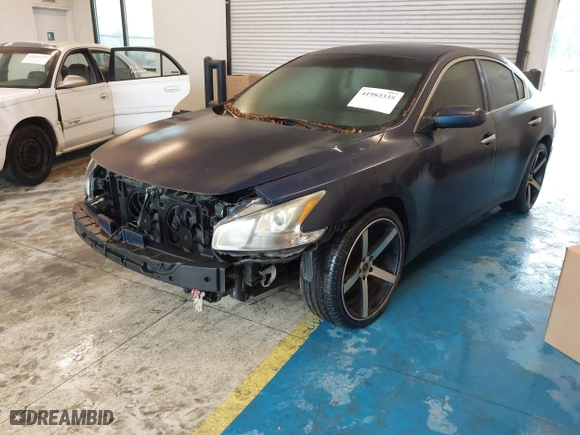 2012 Nissan Maxima 3.5 SV with VIN 1N4AA5AP6CC815855, listed as a IAAI auction lot 41983335 with 1 mi miles. Bid and sale history available at carsss.com. Image 2.