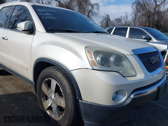 2011 GMC Acadia SLT2 with VIN 1GKKVSED1BJ184190, listed as a IAAI auction lot 41685394 with 211,742 mi miles. Bid and sale history available at carsss.com. Image 6.