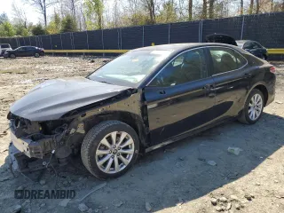 2018 Toyota Camry LE with VIN 4T1B11HK7JU067685, listed as a Copart auction lot 52493605 with 97,089 mi miles and Salvage title. Bid and sale history available at DreamBid. Image 1.