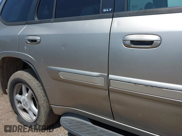 2002 GMC Envoy SLT with VIN 1GKDS13S422446808, listed as a IAAI auction lot 41896943 with 271,771 mi miles. Bid and sale history available at carsss.com. Image 14.