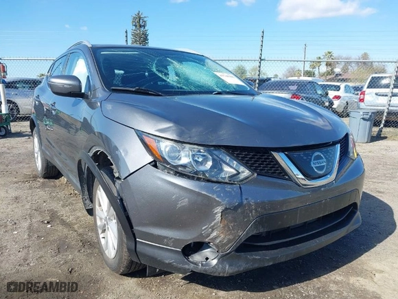 2018 Nissan Rogue Sport SL with VIN JN1BJ1CP9JW153952, listed as a IAAI auction lot 41740305 with 53,786 mi miles. Bid and sale history available at carsss.com. Image 1.