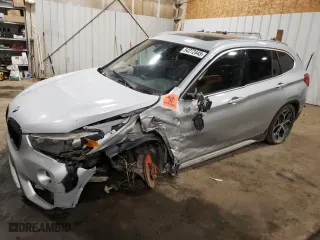 2017 BMW X1 xDrive28i with VIN WBXHT3C33H5F72167, listed as a Copart auction lot 54272445 with 140,498 mi miles and Non Repairable. Bid and sale history available at carsss.com. Image 1.