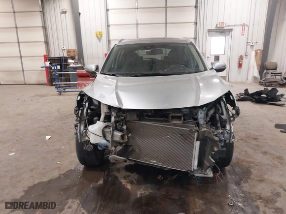 2019 Honda HR-V EX-L with VIN 3CZRU6H71KM725634, listed as a IAAI auction lot 41093552 with 42,239 mi miles. Bid and sale history available at carsss.com. Image 12.