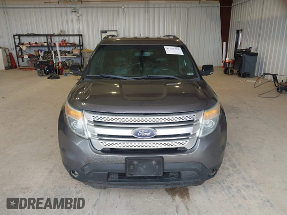 2013 Ford Explorer XLT with VIN 1FM5K8D83DGA27149, listed as a IAAI auction lot 41786382 with 379,495 mi miles and . Bid and sale history available at carsss.com. Image 12.