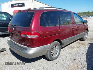 2001 Toyota Sienna LE with VIN 4T3ZF13C61U336492, listed as a IAAI auction lot 41896586 with 191,571 mi miles. Bid and sale history available at carsss.com. Image 4.