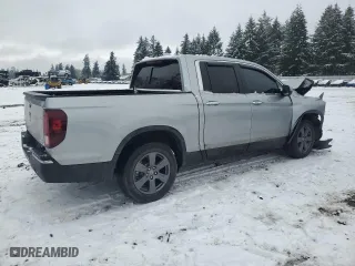 2020 Honda Ridgeline RTL-E with VIN 5FPYK3F72LB024204, listed as a Copart auction lot 44781355 with 32,785 mi miles and Salvage Title. Bid and sale history available at carsss.com. Image 3.