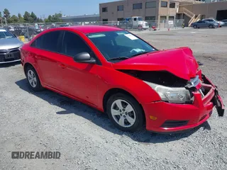2014 Chevrolet Cruze LS z VIN 1G1PA5SG4E7209025, wystawiony jako IAAI lot #42498507 z przebiegiem 29 750 mil mil oraz . Historia ofert i sprzedaży dostępna na DreamBid. Obrazek 1.