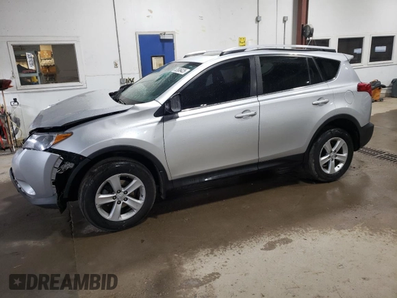 2013 Toyota RAV4 XLE with VIN 2T3RFREV6DW084051, listed as a Copart auction lot 52936425 with 232,209 mi miles and Salvage Title. Bid and sale history available at carsss.com. Image 1.