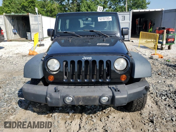 2013 Jeep Wrangler Unlimited Sport with VIN 1C4BJWDG8DL631518, listed as a Copart auction lot 62107765 with 132,617 mi miles and Clean title. Bid and sale history available at DreamBid. Image 5.