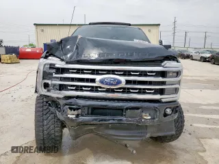 2024 Ford F-250 XL z VIN 1FT8W2BT2REE44792, wystawiony jako Copart lot #51431915 z przebiegiem Nie podano mil oraz Szkoda całkowita • Salvage title. Historia ofert i sprzedaży dostępna na DreamBid. Obrazek 5.