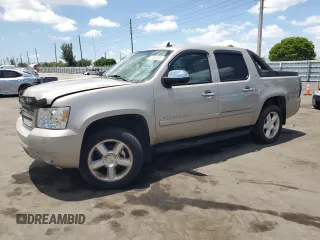 2008 Chevrolet Avalanche LTZ with VIN 3GNFK12388G202309, listed as a Copart auction lot 57590005 with 105,284 mi miles and Clean title. Bid and sale history available at DreamBid. Image 1.