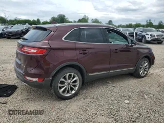 2018 Lincoln MKC Select with VIN 5LMCJ2D90JUL21005, listed as a Copart auction lot 60935275 with 68,841 mi miles and Salvage title. Bid and sale history available at DreamBid. Image 3.