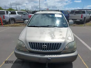 2000 Lexus RX 300 with VIN JT6GF10U6Y0052175, listed as a IAAI auction lot 42003969 with 136,450 mi miles and . Bid and sale history available at DreamBid. Image 6.
