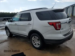 2019 Ford Explorer XLT z VIN 1FM5K8D83KGA63565, wystawiony jako Copart lot #59704295 z przebiegiem 90 470 mil mil oraz Czysty tytuł • Clean title. Historia ofert i sprzedaży dostępna na DreamBid. Obrazek 2.