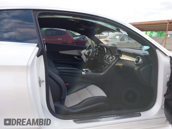 2020 Mercedes-Benz C 63 S AMG with VIN WDDWJ8HB8LF946608, listed as a IAAI auction lot 41162275 with 45,499 mi miles and . Bid and sale history available at DreamBid. Image 5.