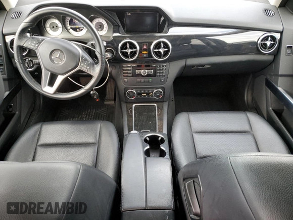 2013 Mercedes-Benz GLK 350 with VIN WDCGG8JB5DG147298, listed as a Copart auction lot 75923374 with 92,446 mi miles and Salvage Title. Bid and sale history available at DreamBid. Image 8.
