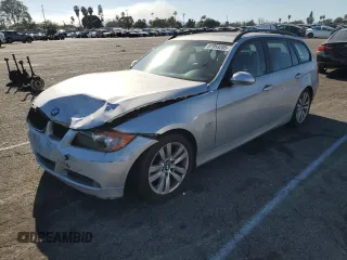 2007 BMW 3 Series 328i with VIN WBAVS13597FV95030, listed as a Copart auction lot 87953205 with 0 mi miles and Salvage Title. Bid and sale history available at carsss.com. Image 1.