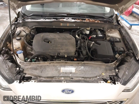 2017 Ford Fusion SE with VIN 3FA6P0HD1HR275097, listed as a IAAI auction lot 41791961 with 136,887 mi miles. Bid and sale history available at carsss.com. Image 10.