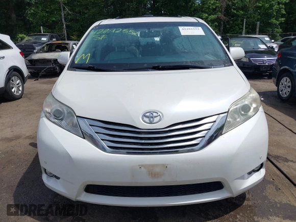 2011 Toyota Sienna XLE AAS with VIN 5TDYK3DC0BS008439, listed as a IAAI auction lot 42292552 with 115,162 mi miles and . Bid and sale history available at DreamBid. Image 12.