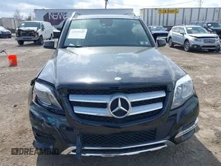 2015 Mercedes-Benz GLK with VIN WDCGG8JB4FG401022, listed as a IAAI auction lot 41919449 with 31,615 mi miles. Bid and sale history available at carsss.com. Image 12.