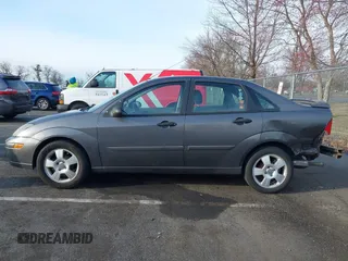 2004 Ford Focus ZTS with VIN 1FAFP38Z74W160198, listed as a IAAI auction lot 41880264 with 159,391 mi miles and . Bid and sale history available at carsss.com. Image 14.
