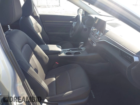 2025 Nissan Altima SV with VIN 1N4BL4DW9SN361566, listed as a IAAI auction lot 41675964 with 1,070 mi miles and . Bid and sale history available at DreamBid. Image 5.