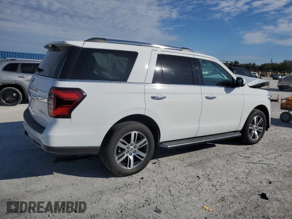 2022 Ford Expedition Limited with VIN 1FMJU1KT1NEA51972, listed as a Copart auction lot 88417755 with 45,096 mi miles and Salvage Title. Bid and sale history available at carsss.com. Image 3.