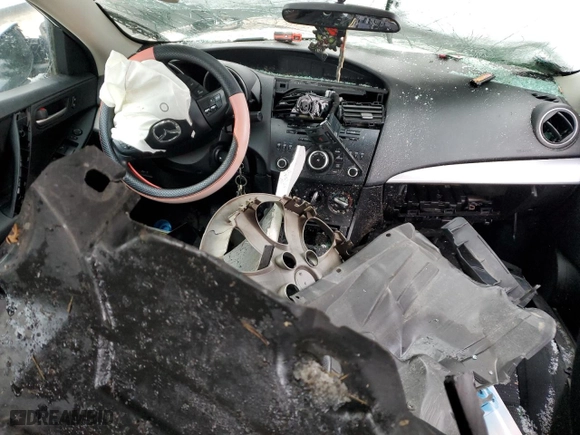 2013 Mazda Mazda3 i Sport with VIN JM1BL1U74D1709169, listed as a Copart auction lot 48516595 with 0 mi miles and Non Repairable. Bid and sale history available at carsss.com. Image 8.