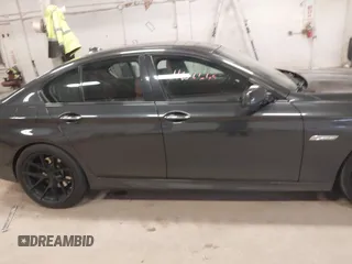 2013 BMW 5 Series 550i xDrive with VIN WBAFU9C5XDDY70862, listed as a IAAI auction lot 42026655 with 157,238 mi miles and . Bid and sale history available at carsss.com. Image 13.