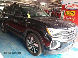 2024 Volkswagen Atlas SE with VIN 1V2HR2CA7RC565025, listed as a IAAI auction lot 42845044 with 25,080 mi miles and . Bid and sale history available at DreamBid. Image 28.