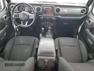 2022 Jeep Gladiator Overland with VIN 1C6HJTFG2NL103018, listed as a Copart auction lot 46127615 with 32,254 mi miles and Clean title. Bid and sale history available at DreamBid. Image 8.