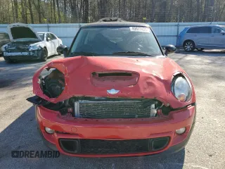 2011 MINI Hardtop S with VIN WMWSV3C5XBTY24525, listed as a Copart auction lot 49977475 with 110,627 mi miles and Salvage title. Bid and sale history available at DreamBid. Image 5.