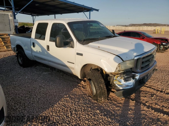 2001 Ford F-250 XL with VIN 1FTNW21F51EB92930, listed as a Copart auction lot 57807185 with 367,995 mi miles and Salvage title. Bid and sale history available at DreamBid. Image 4.