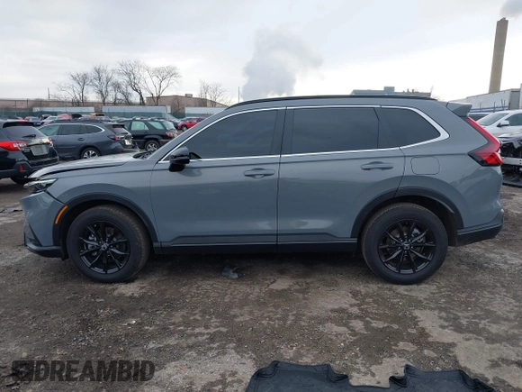 2025 Honda CR-V Sport-L with VIN 2HKRS6H82SH809942, listed as a IAAI auction lot 41504944 with 13,407 mi miles and . Bid and sale history available at DreamBid. Image 14.
