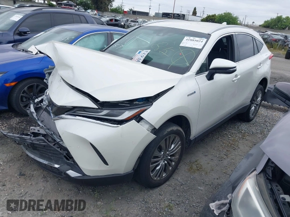 2021 Toyota Venza LE with VIN JTEAAAAH9MJ069812, listed as a IAAI auction lot 41885024 with Not Provided miles and . Bid and sale history available at carsss.com. Image 2.