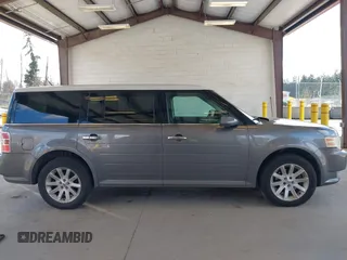 2009 Ford Flex SEL with VIN 2FMEK62C09BA50317, listed as a IAAI auction lot 41819275 with 171,813 mi miles. Bid and sale history available at carsss.com. Image 13.