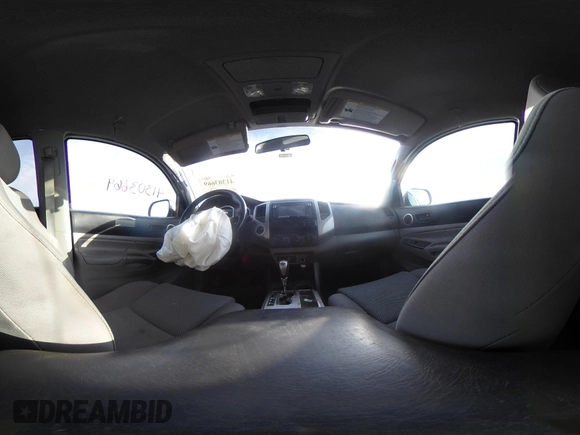 2014 Toyota Tacoma with VIN 3TMLU4ENXEM134872, listed as a IAAI auction lot 41303669 with 167,548 mi miles. Bid and sale history available at carsss.com. Image 19.