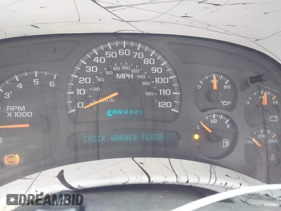 2005 Chevrolet Silverado 1500 LS z VIN 2GCEC13TX51264590, wystawiony jako IAAI lot #42333287 z przebiegiem 179 230 mil mil oraz . Historia ofert i sprzedaży dostępna na DreamBid. Obrazek 7.
