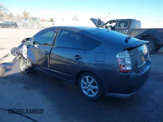2008 Toyota Prius with VIN JTDKB20U483452450, listed as a IAAI auction lot 40780032 with Not Provided miles. Bid and sale history available at carsss.com. Image 3.