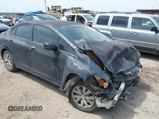 2012 Honda Civic LX z VIN 2HGFB2F52CH602466, wystawiony jako IAAI lot #42249087 z przebiegiem 98 071 mil mil oraz . Historia ofert i sprzedaży dostępna na DreamBid. Obrazek 1.