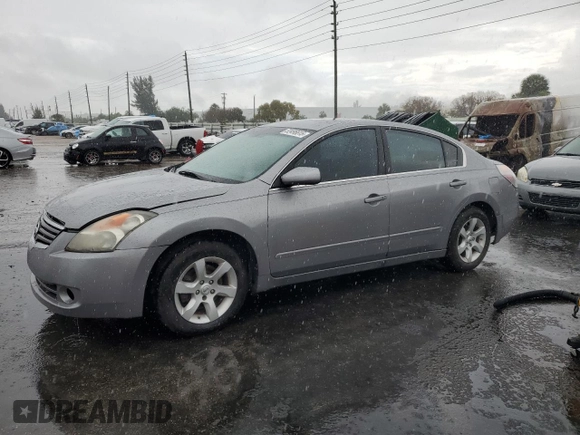 2008 Nissan Altima 2.5 with VIN 1N4AL21E08C286885, listed as a Copart auction lot 52496615 with 266,953 mi miles and Clean Title. Bid and sale history available at carsss.com. Image 1.