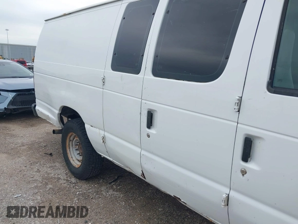 2008 Ford Econoline Cargo Commercial with VIN 1FTNS24L68DA24209, listed as a IAAI auction lot 41206100 with 211,288 mi miles and . Bid and sale history available at DreamBid. Image 6.
