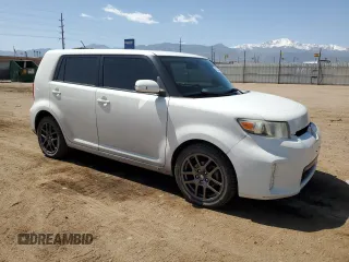 2014 Scion xB z VIN JTLZE4FE3EJ059746, wystawiony jako Copart lot #52634605 z przebiegiem 181 787 mil mil oraz Szkoda całkowita • Salvage title. Historia ofert i sprzedaży dostępna na DreamBid. Obrazek 4.