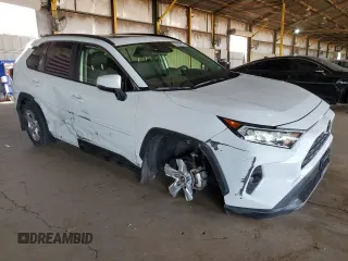 2019 Toyota RAV4 XLE with VIN JTMP1RFV7KJ007608, listed as a Copart auction lot 53856125 with 37,868 mi miles and Salvage Title. Bid and sale history available at DreamBid. Image 4.